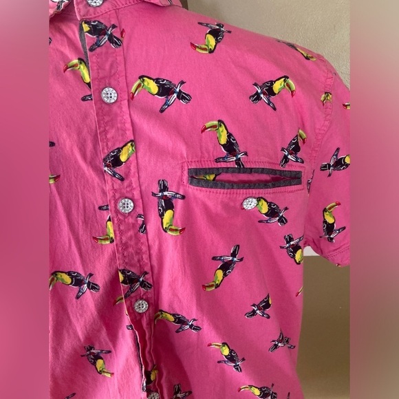 Free planet bird toucan men’s shirt pink size M - Picture 4 of 9